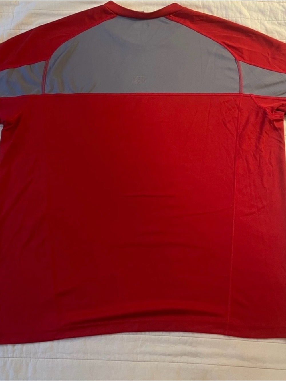 R.E.I. Red Athletic Short-Sleeve Shirt with Gray Yoke XXL
